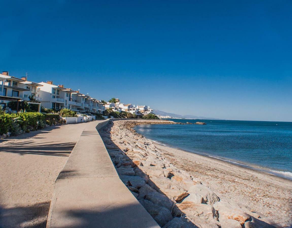 Beach Villa Dorada Estepona Exterior photo
